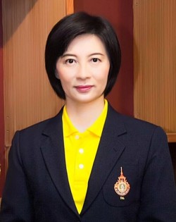 สินีนาฏ วงค์เทียนชัย