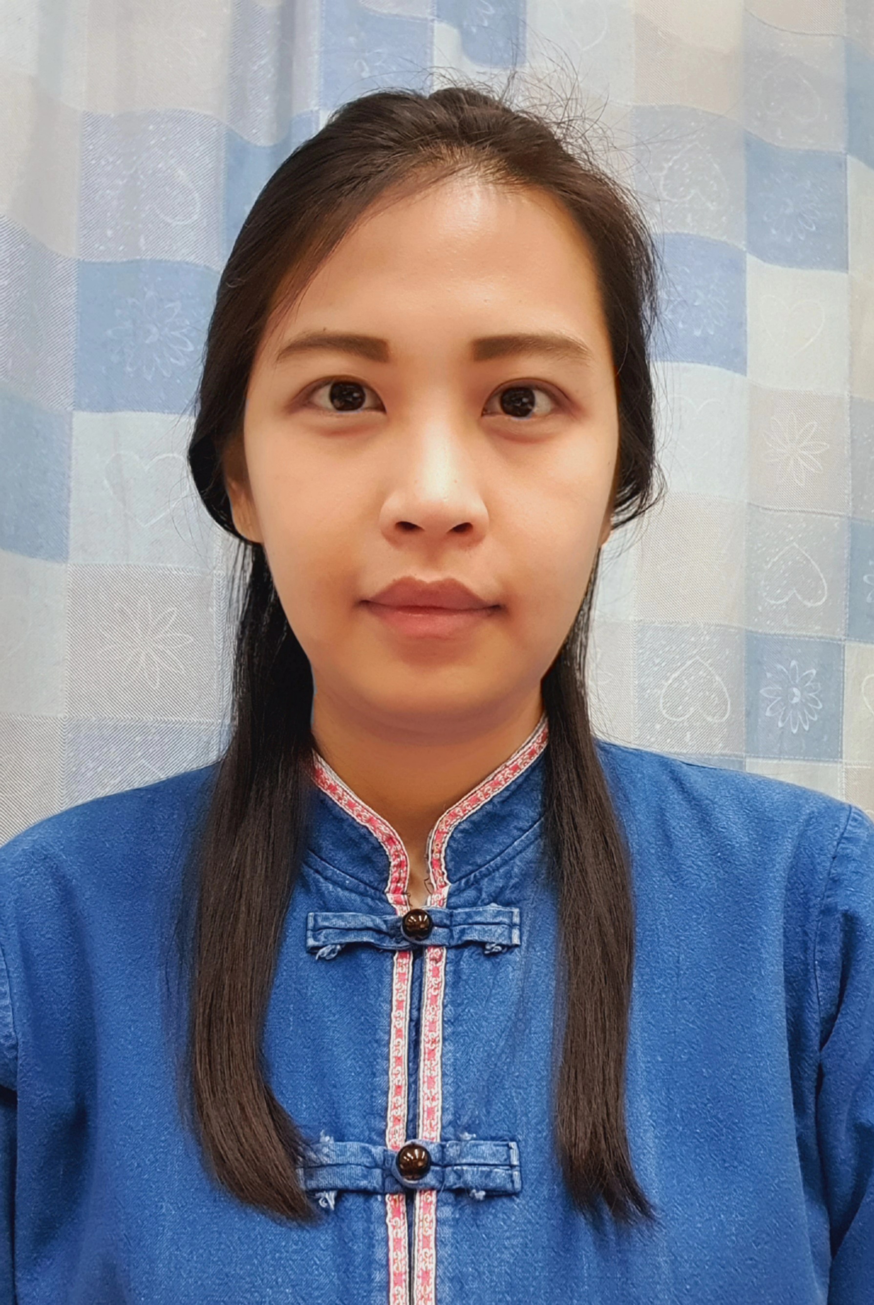 เฟื่องฟ้า อินตา