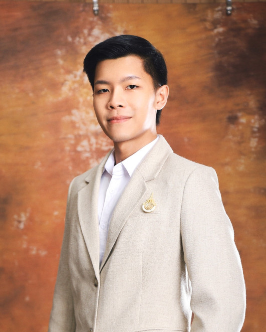 ธานนท์ ชุ่มศรี