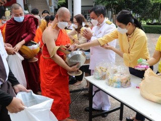 ร่วมพิธีถวายพระพรชัยมงคล เนื่องในวันเฉลิมพระชนมพรรษา  พระบาทสมเด็จพระปรเมนทร รามาธิบดีศรีสินทรมหาวชิราลงกรณฯ พระวชิรเกล้าเจ้าอยู่หัว 28 กรกฏาคม 2564