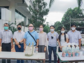 ร่วมพิธีทำบุญ สวส.มทร.ล้านนา เพื่อส่งเสริมฯ ประเพณีวัฒนธรรมอันดีงาม และความเป็นสิริมงคลแก่อาจารย์ บุคลากร และนักศึกษา