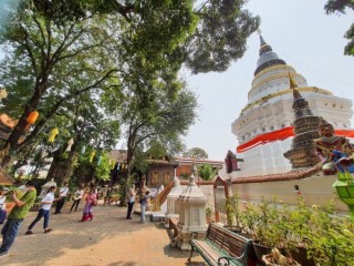 เข้าร่วมดำเนินจกรรมส่งเสริมการเรียนรู้นอกสถานที่กับประเพณีไหว้พระธาตุประจำปี ในโครงการสร้างความเข้มแข็งทางศิลปวัฒนธรรม