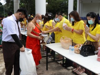 มทร.ล้านนา เชียงราย จัดพิธีถวายพระพรชัยมงคล เนื่องในวันเฉลิมพระชนมพรรษา พระบาทสมเด็จพระปรเมนทร รามาธิบดีศรีสินทรมหาวชิราลงกรณฯ พระวชิรเกล้าเจ้าอยู่หัว