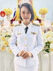 นางสาว วรรธนะรัตน์ ไชยวงศ์