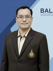 เผชิญวาส ศรีชัย